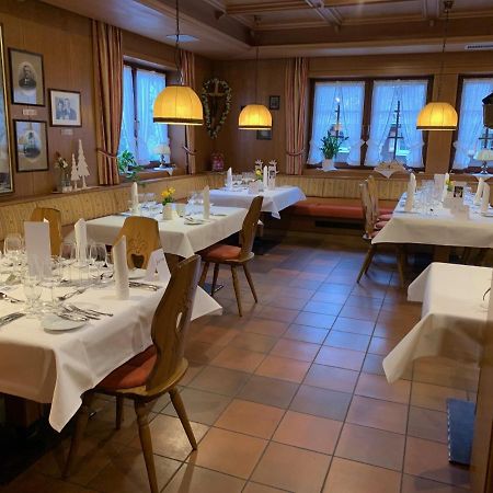 Gasthof Hotel Engel Simonswald Extérieur photo