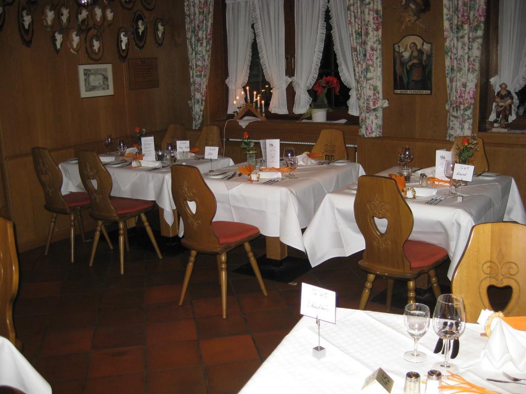 Gasthof Hotel Engel Simonswald Extérieur photo